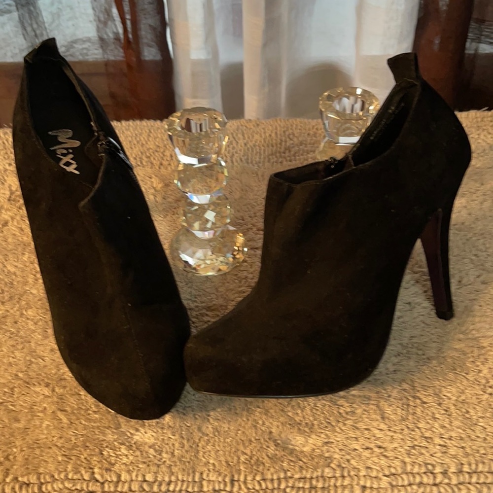 Black, Suede